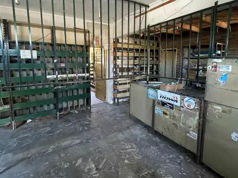 Local en Alquiler 60 años