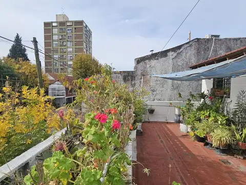 VENTA PH 3 AMB. FLORIDA BALCON TERRAZA A RECICLAR