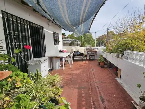 Depto Tipo Casa en Venta 51 años