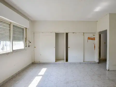 Local en Venta 41 años