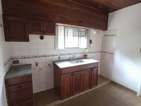 Casa en Venta en Berazategui, USD 60.000