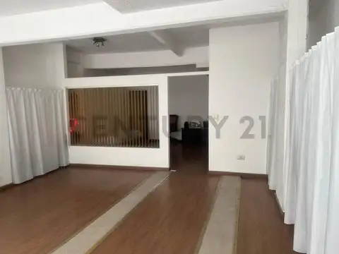 Local en Venta 18 años