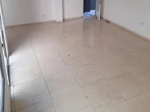 Depto Tipo Casa en Alquiler de 2 dormitorios