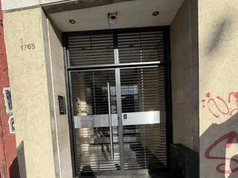 Avenida Mitre 1700, Piso 6