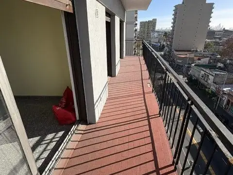 Departamento 4 ambientes con 3 baños