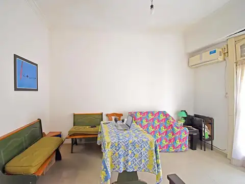 Juan Ramiez de Velazco 800 , Piso 1