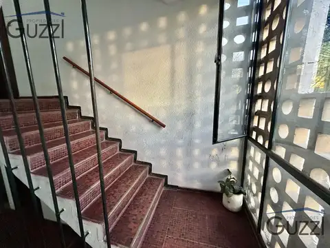 Av Fondo de la Legua  al 2400