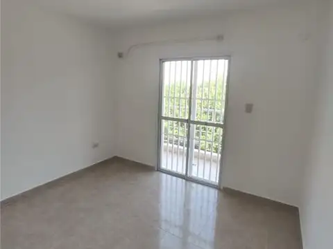 Departamento en Alquiler en Villa Rio Araza, $ 280.000