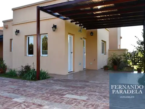 Casa en Alquiler de 3 dormitorios
