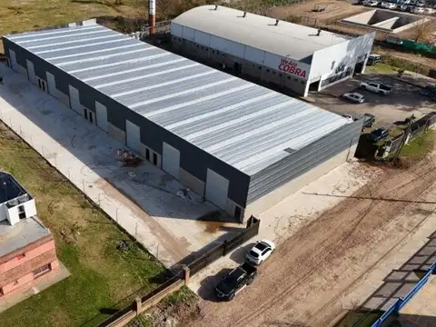 VENTA GALPON CON RENTA 1825 M2 CUBIERTOS PILAR