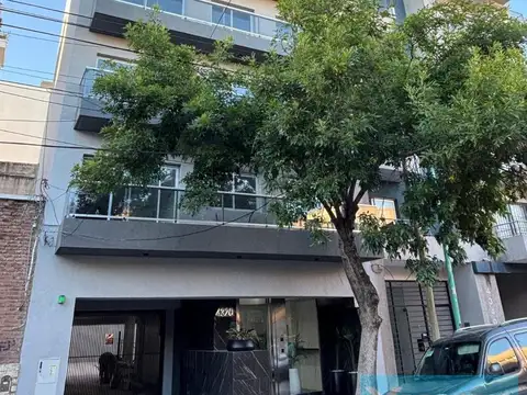 Departamento en Alquiler en Villa del Parque, $ 600.000