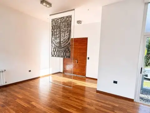 Casa en Alquiler de 3 dormitorios