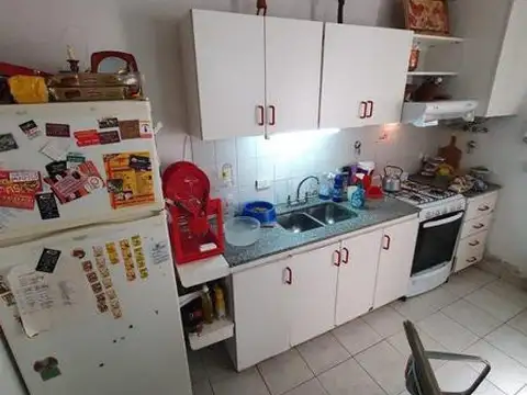 EXCELENTE DUPLEX DE 3 AMBIENTES A 1 CUADRA DE AV.ROLÓN