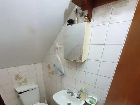 Casa 3 ambientes con 2 baños