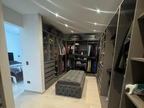 Casa en Alquiler en Fincas Del Alba, USD 2.800