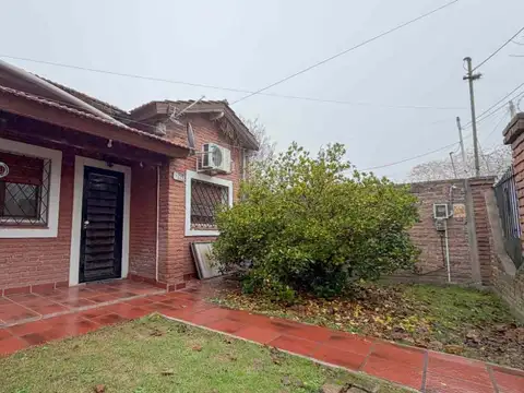CASA MULTIFAMILIAR 7AMB + CASA 4AMB EN VENTA