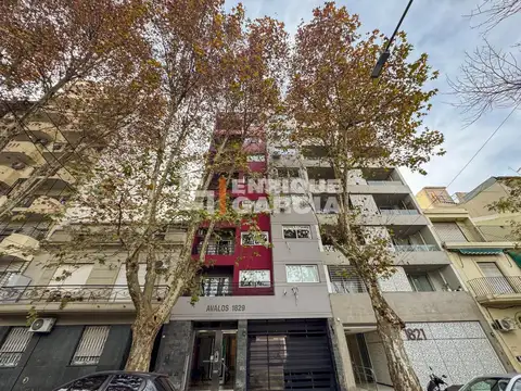 ALQUILER SEMIPISO 2 AMBIENTES AMOBLADO CON BALCON