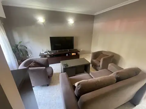 Casa en Alquiler de 3 dormitorios