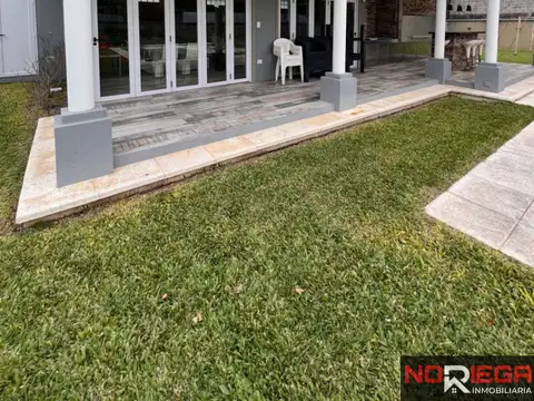 Casa en Venta en Jose Clemente Paz, USD 155.000
