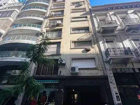 Esmeralda al 900