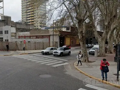 Terreno en Venta 25  mts Frente