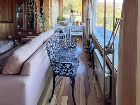 Casa 6 ambientes con 4 baños