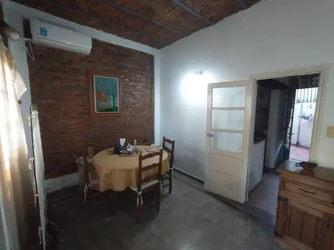 Depto Tipo Casa en Venta con 1 cocheras