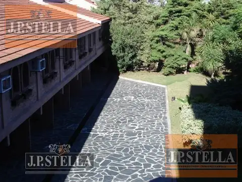 Hotel en Venta 30 años