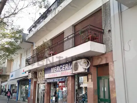 Local en Venta Centro Comercial C12 - 12 y 63