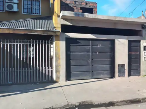 Vivienda sobre lote  de 5 x 43,40