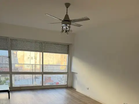 Dpto. 2 ambientes Balvanera