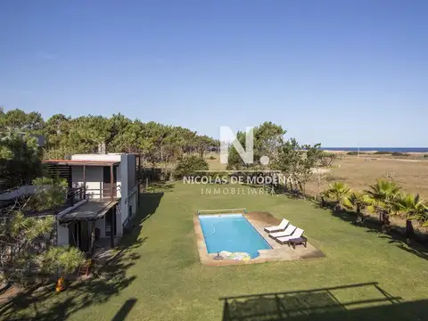 Casa en Alquiler Temporal de 4 dormitorios