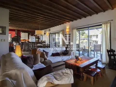 Casa en Alquiler Temporal de 4 dormitorios