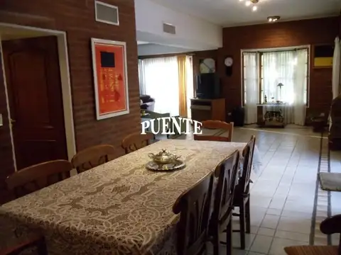 Casa en Venta al Oeste