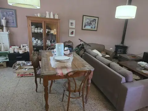 De los Sirios  al 5700