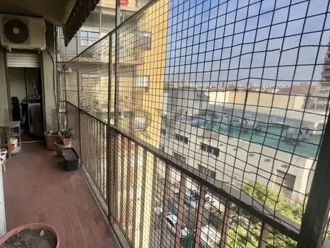 Sanabria 1800, Piso 0