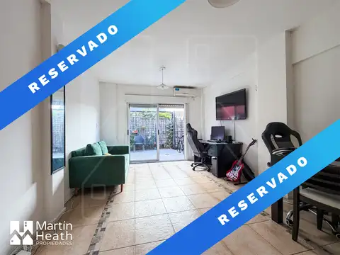 -RESERVADO- APTO CREDITO- 2 amb. Bajas Expensas: Con patio y parrilla, a 2 cuadras del Parque Saavedra