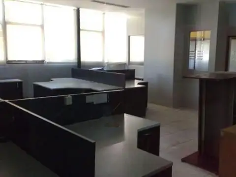 Oficina en Venta al Norte