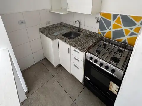 Departamento en Alquiler en Villa Luro, $ 550.000