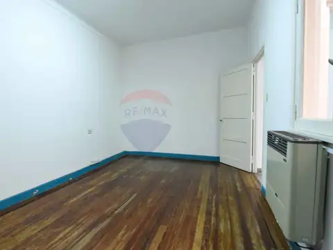 Depto Tipo Casa en Venta 66 años
