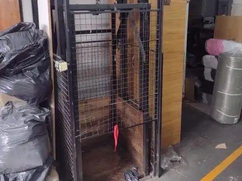 Galpon en Venta en Ciudadela, USD 190.000