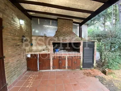 Departamento 4 ambientes con 3 baños