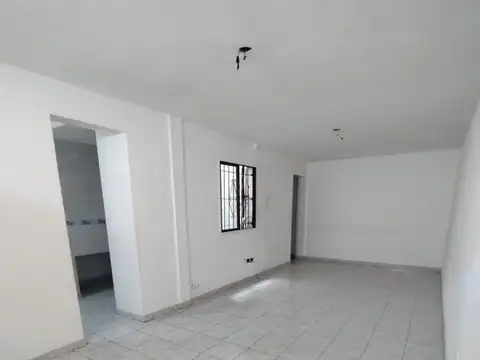 Depto 3 ambientes en plena estación de Lanús!