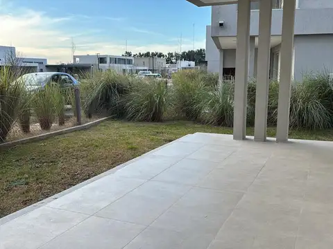 Departamento en Alquiler 1 año