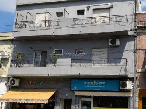Venta de Departamento 4 ambientes en Lado Norte, Caseros Lado Norte