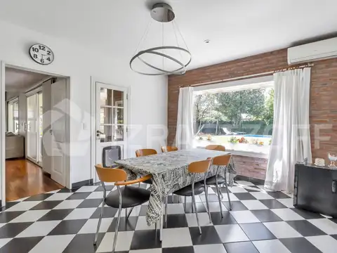 Casa en Venta al Oeste