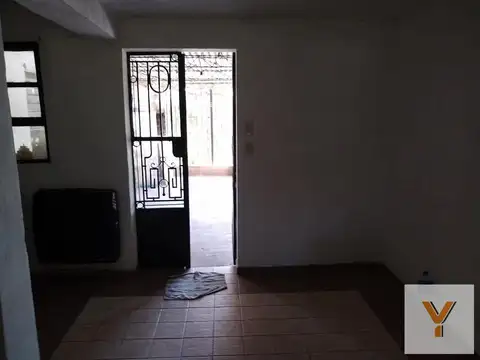 Claudio Herro e/ Siria y Sarmiento