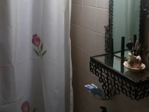 Duplex- Muy buen estado. Barrio Lubo, Campana.