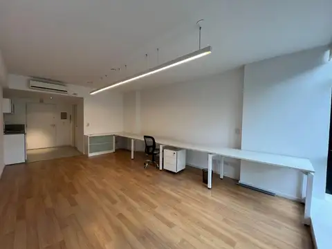 Oficina en Alquiler en Belgrano, $ 800.000