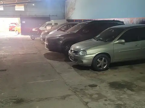 Cochera en Lomas De Zamora (Partido)